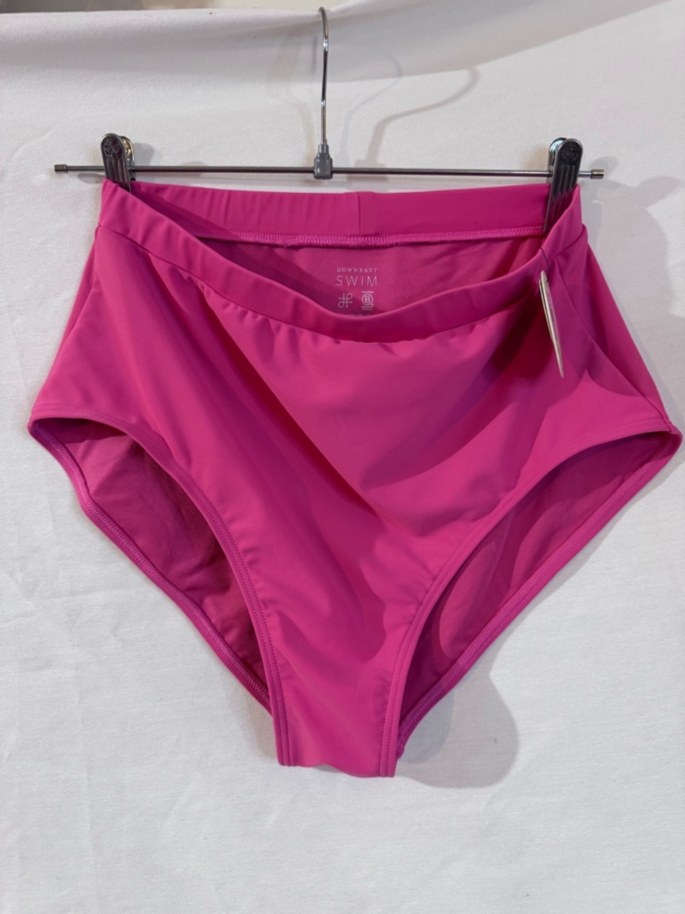 DownEast Bright Pink High-Rise Swim Bottoms   Great Deal!!